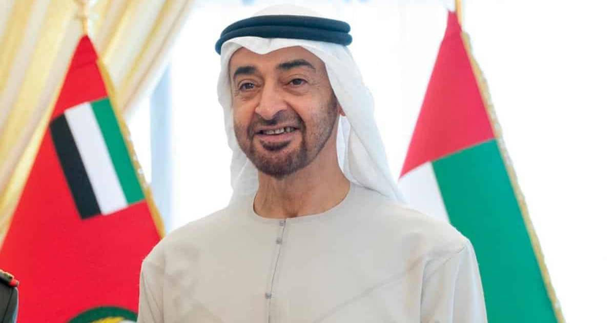 UAE President receives Hamad Al Sharqi, Saud Al Mualla